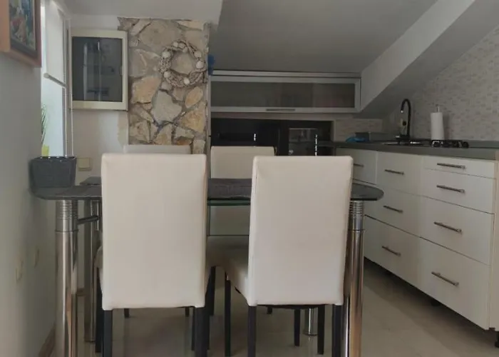 Apartment Marina